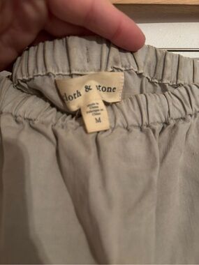 cloth & stone Gray Elastic strapless shirt